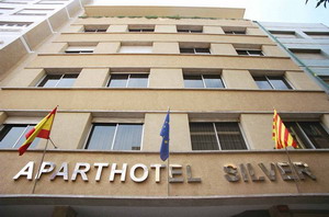 Aparthotel Silver, Barcelona, Spain - click for larger image