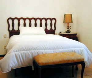 Apartment Catedral Barcelona, 3 bedroom Self-Catering Apartment, Gothic Quarter, Barcelona, Spain