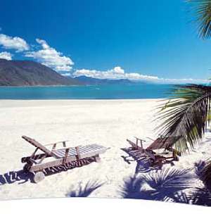 D Island - Private Island, Great Barrier Reef, Tropical North Queensland, Australia