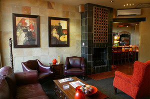 Cigar Lounge  - Cape Town Lodge - click for larger image