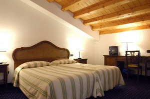 Hotel Claudia Augusta - Treviso - near Venice, Italy - click for larger image