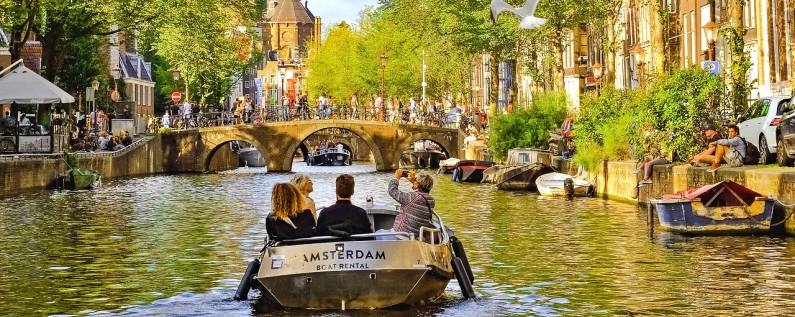Amsterdam, Netherlands Travel Guide