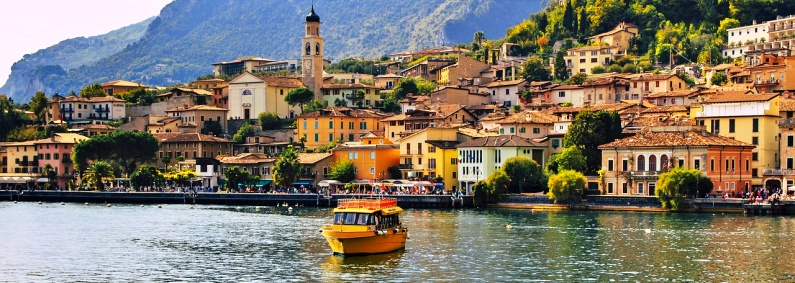 Boat tours of Italy