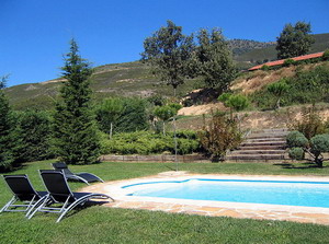 La Sayuela Casa Rural Bed and Breakfast, Candeleda, Avila, Spain