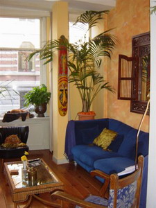Guest Lounge - Barangay Bed and Breakfast - Amsterdam - Netherlands - Click for larger image