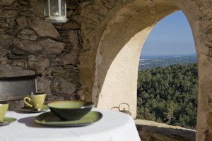 Can Font de Muntanya - Rural Farmhouse Self-Catering and Bed and Breakfast accommodation in Baix Emporda, Catalunya, Spain