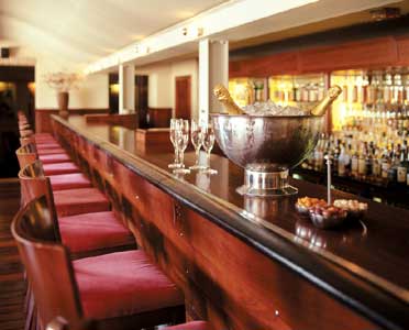 Bascule Bar