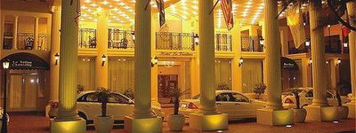 Hotel Le Vendome - 5 star luxury hotel in Sea Point, Cape Town, South Africa