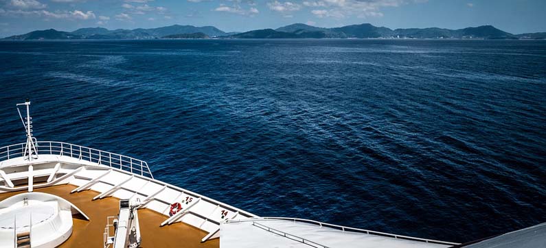 Sea cruise