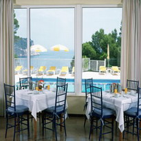 Restaurant / Restaurante