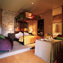 Room / Habitacin