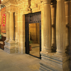 Facade / Fachada