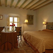 Room / Habitacin