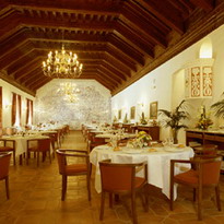 Dining / Comedor