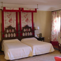 Room / Habitacin