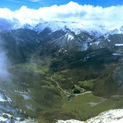 Aerial View / Vista exterior