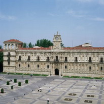 Facade / Fachada