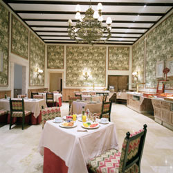 Breakfast room