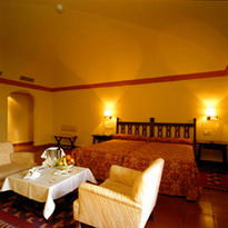Room / Habitacin
