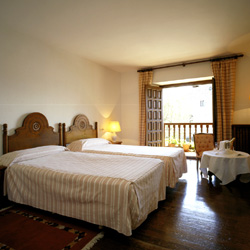 Room / habitacion