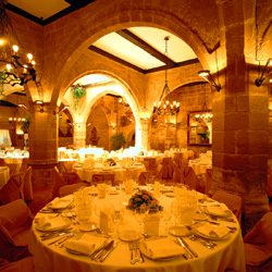 Dining / Restaurante