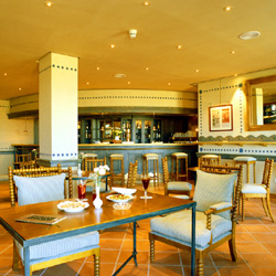 Bar and snack cafe